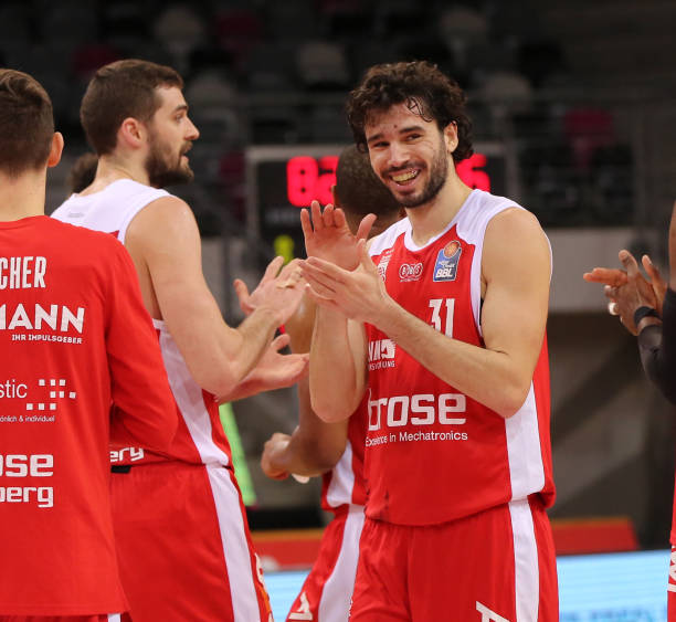 德的纪录 德的纪录